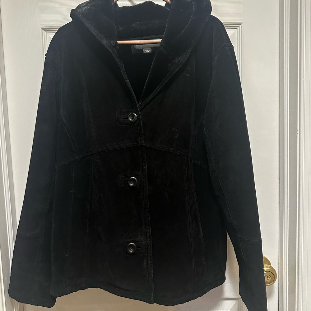 Women’s suede faux fur jacket black!